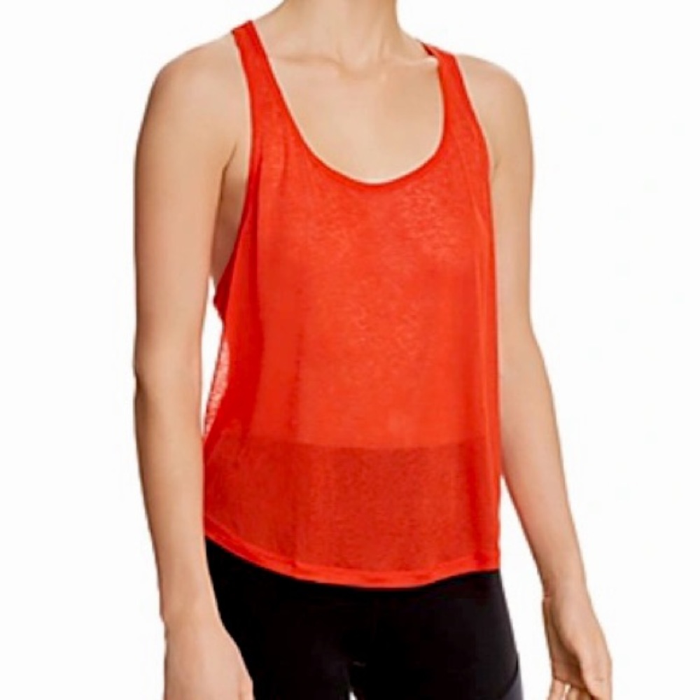 ⭐️NWT⭐️ Alo Arrow Tank in Cherry Pop